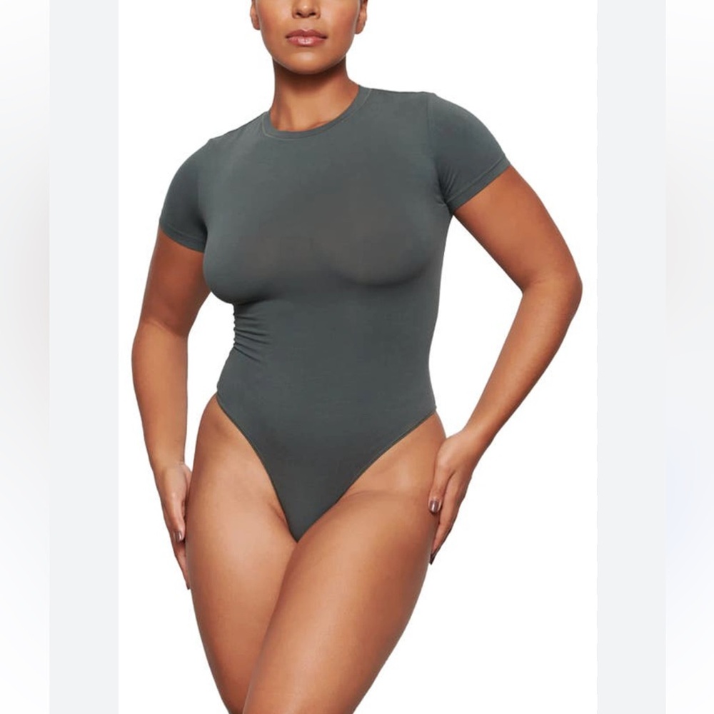 SKIMS Fitted Bodysuit with Short Sleeves